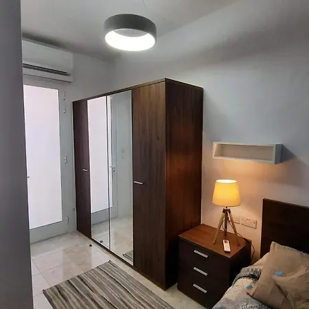 Apartment Spacious Side-sea View At St Paul's Bay